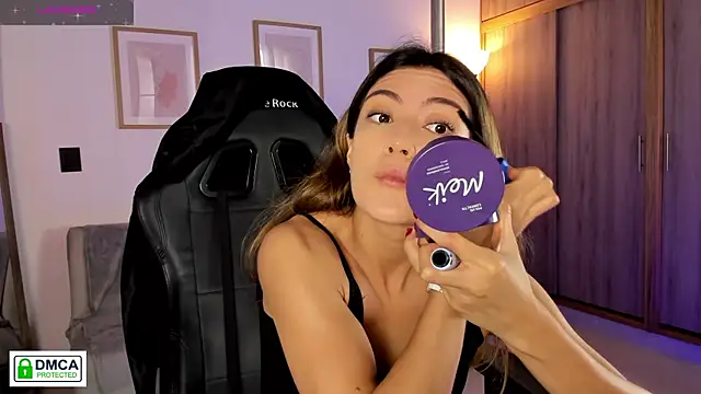 Lilabril online show from April 2026 02:44:02 PM