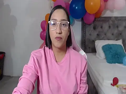 Saracutee1 online show from September 2025 09:04:02 PM