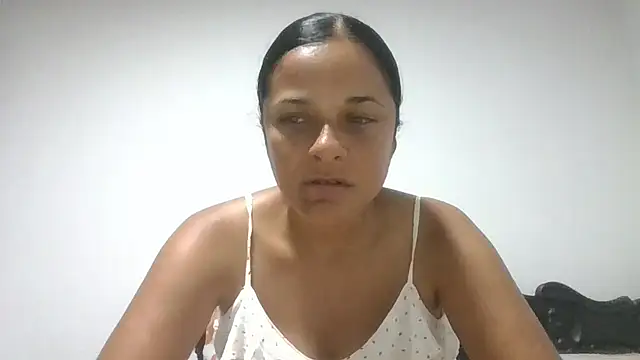 Snapshot of GiveLove1 chatting on November 2025 02:03:02 AM GiveLove1 online show from November 2025 02:03:02 AM