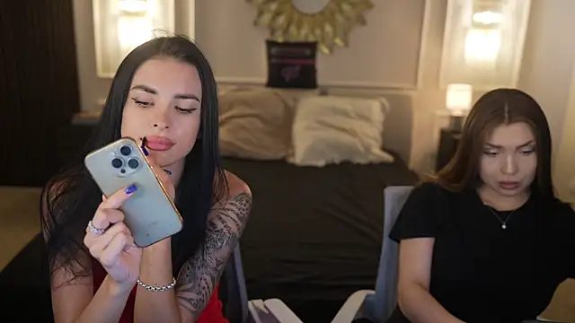 Snapshot of Tina_Breeze chatting on July 2026 10:21:02 AM Tina Breeze online show from July 2026 10:21:02 AM