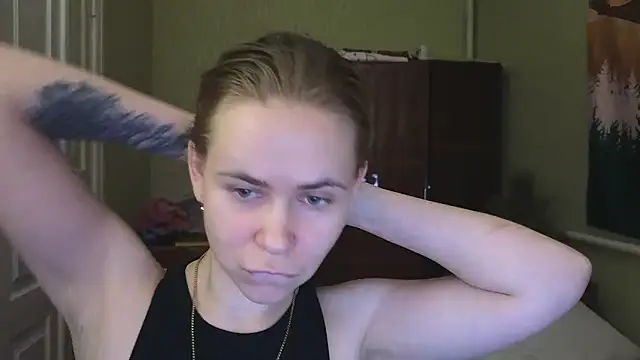 Riley Roo online show from January 2025 10:28:01 PM