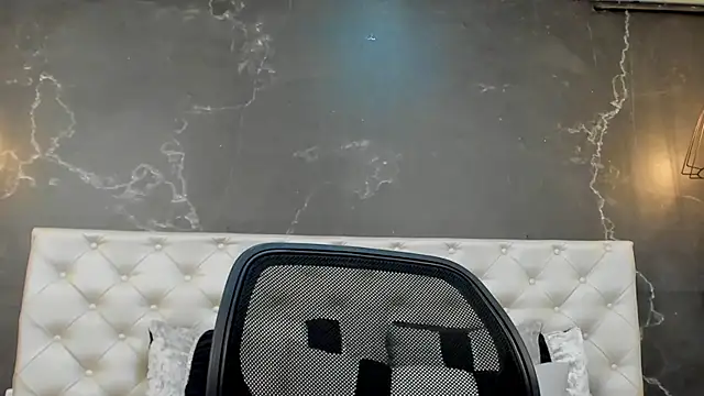 Snapshot of BruceDallas chatting on December 2024 08:10:02 PM BruceDallas online show from December 2024 08:10:02 PM