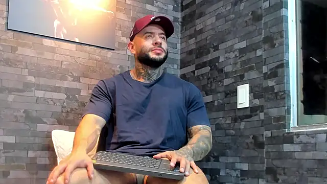 BruceDallas online show from February 2026 01:24:02 AM