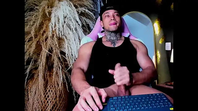 Stiven collins online show from September 2025 09:33:01 AM