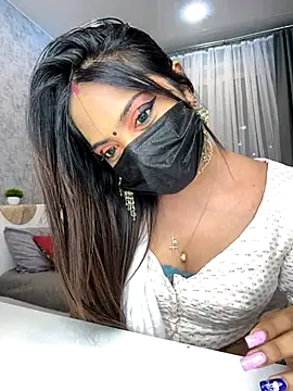 Snapshot of Monalisadon018 chatting on December 2024 05:39:01 PM Monalisadon018 online show from December 2024 05:39:01 PM