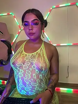 Chloemercury online show from November 2025 03:52:01 AM