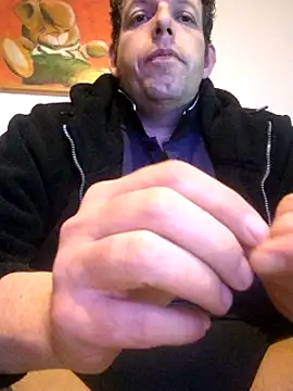 Knuffelstaaf123 online show from February 2025 03:59:02 AM