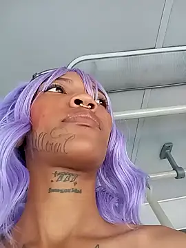 Honey-420- online show from October 2025 04:15:02 PM