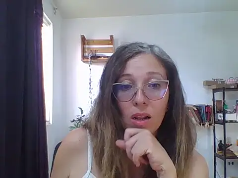 charlott ponce online show from February 2026 10:48:02 PM