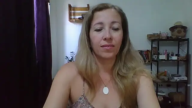 charlott ponce online show from April 2026 06:14:02 PM