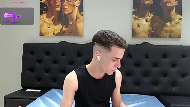 Snapshot of Cristian_Delgado chatting on January 2025 06:09:01 AM Cristian Delgado online show from January 2025 06:09:01 AM