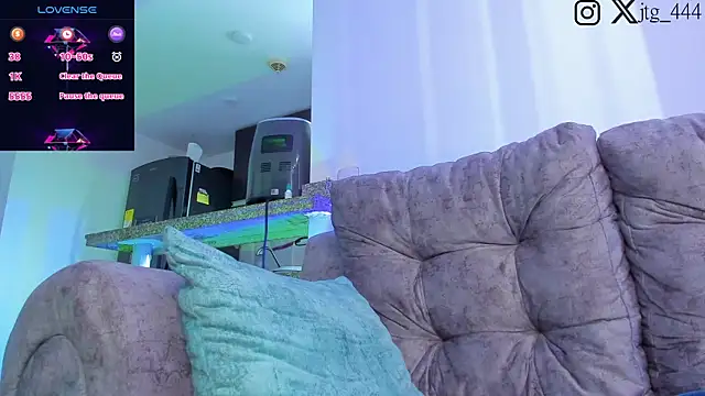 JeycobxBraand online show from February 2025 09:26:02 PM