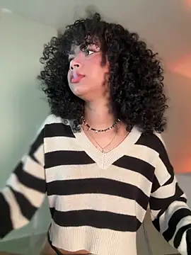 Lianh Benett online show from January 2025 07:35:02 AM