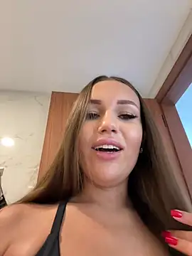 Snapshot of Syka0001 chatting on February 2025 06:45:02 AM Syka0001 online show from February 2025 06:45:02 AM