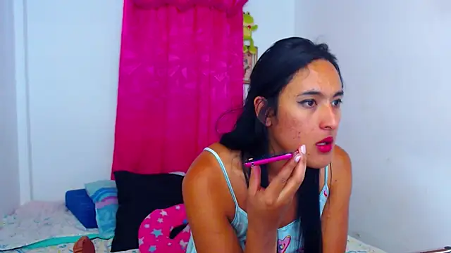 misss estrella online show from September 2025 07:47:01 PM