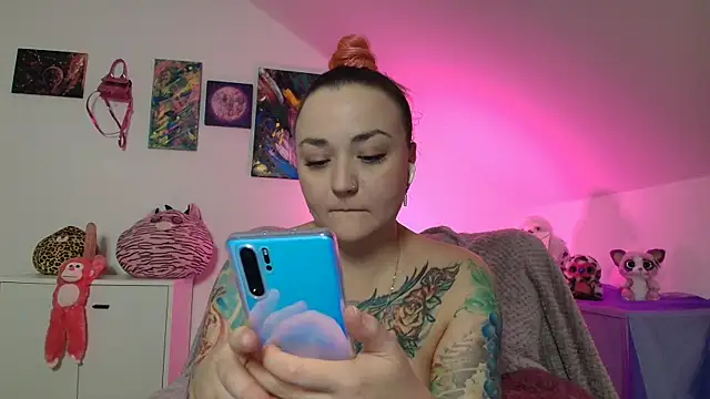 PinkHurricaneOfficial online show from November 2025 08:14:01 PM