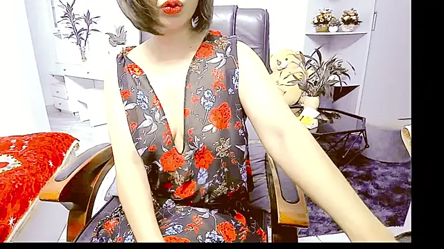 Snapshot of Miu-Le chatting on May 2026 10:56:02 AM Miu-Le online show from May 2026 10:56:02 AM