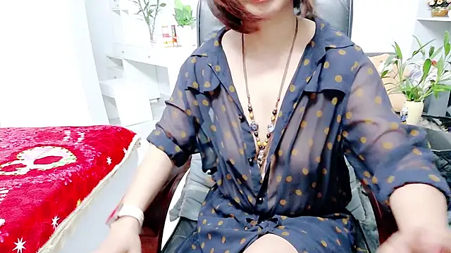 Snapshot of Miu-Le chatting on May 2026 06:29:02 AM Miu-Le online show from May 2026 06:29:02 AM