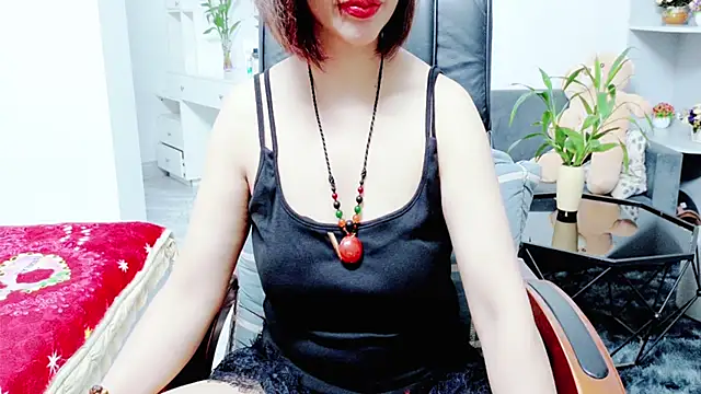 Snapshot of Miu-Le chatting on June 2026 08:25:02 AM Miu-Le online show from June 2026 08:25:02 AM