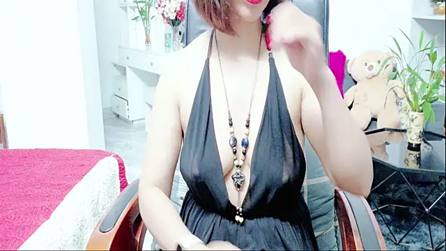 Snapshot of Miu-Le chatting on July 2026 08:11:01 PM Miu-Le online show from July 2026 08:11:01 PM