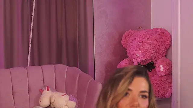 ClaraHazel online show from April 2026 04:13:02 AM