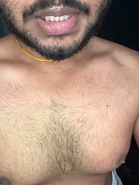 Snapshot of Cum_on_your_tityyy chatting on December 2024 01:09:01 PM Cum on your tityyy online show from December 2024 01:09:01 PM