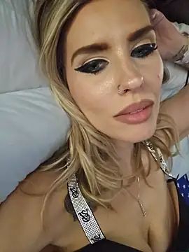 ellieconradxo online show from June 2026 03:44:01 AM
