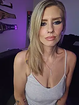 ellieconradxo online show from July 2026 04:38:01 AM