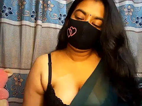 A-sweetgirl online show from February 2025 07:58:01 PM