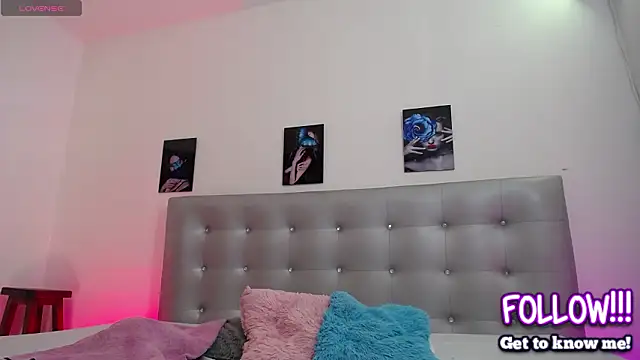 horny-juliette online show from March 2026 01:15:02 PM