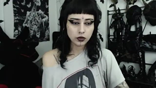 Snapshot of n0sferatus__ chatting on July 2026 03:12:02 AM n0sferatus online show from July 2026 03:12:02 AM