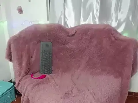 ameliefederline11 online show from December 2024 02:42:01 AM