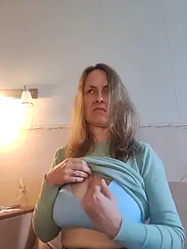 Evelina cute online show from October 2025 08:59:02 AM