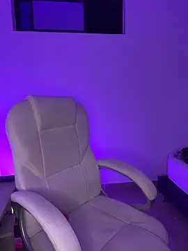 nyna 1 online show from April 2026 01:58:01 AM