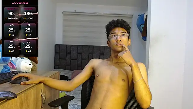 harrytwink18 online show from September 2025 04:07:01 PM