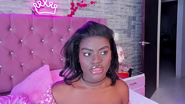 Snapshot of IsabellaBromsS chatting on March 2025 01:46:01 AM IsabellaBromsS online show from March 2025 01:46:01 AM