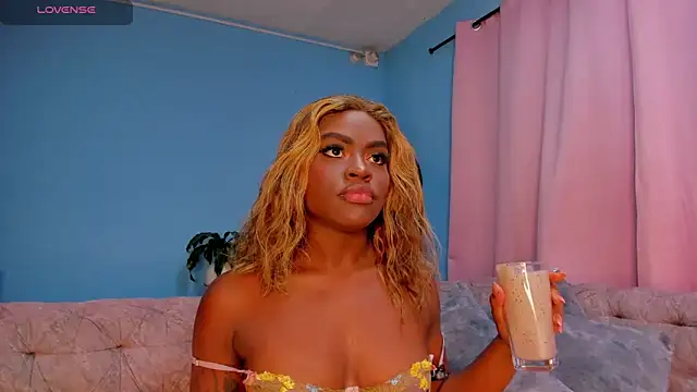 IsabellaBromsS online show from February 2026 11:49:02 PM