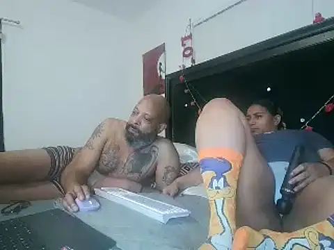 MrAndMrsCrook online show from March 2025 04:39:02 AM