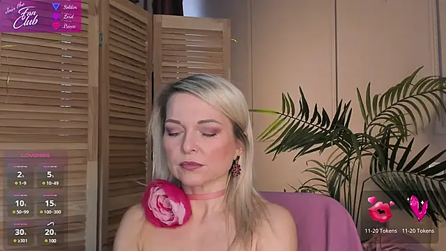 Gloria Lovely online show from March 2025 11:30:02 AM