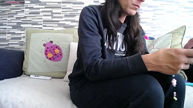 VioletaGomezCo online show from July 2026 04:00:01 PM