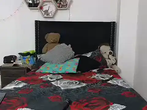 charlotte 077 online show from February 2025 05:55:01 AM