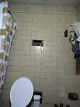 Snapshot of puak6666 chatting on December 2024 06:24:02 PM puak6666 online show from December 2024 06:24:02 PM