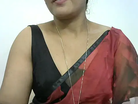 Snapshot of rashmika_reddy chatting on June 2026 04:57:01 PM rashmika reddy online show from June 2026 04:57:01 PM