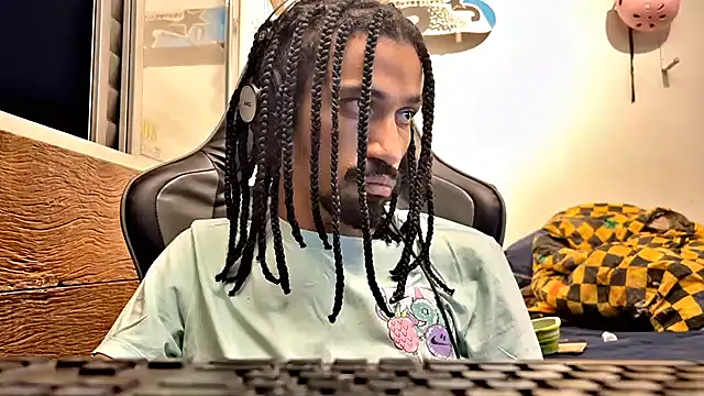 hotcamboy420 online show from February 2025 03:53:01 AM