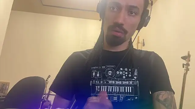 hotcamboy420 online show from October 2025 03:21:02 AM