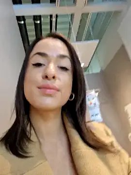 LydiaMaus96 online show from November 2025 01:12:02 PM