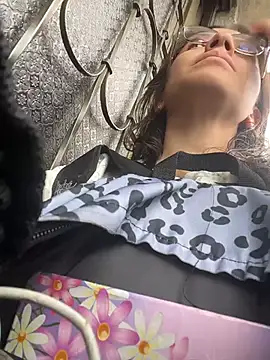 karlamorris  online show from March 2026 01:12:02 PM