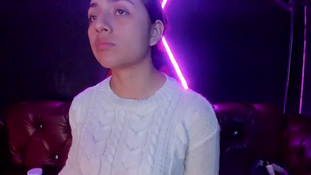 Sophy SmileSweet online show from December 2024 12:27:01 PM