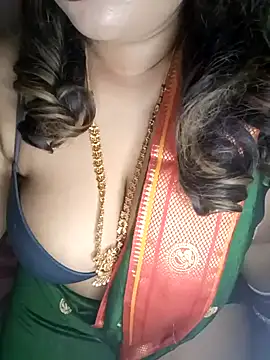 Snapshot of Leo_shreya_888 chatting on December 2024 04:03:02 PM Leo shreya 888 online show from December 2024 04:03:02 PM