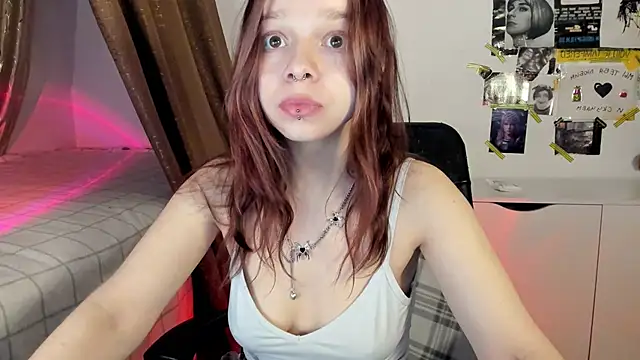 crystal lilith online show from February 2025 05:46:01 PM